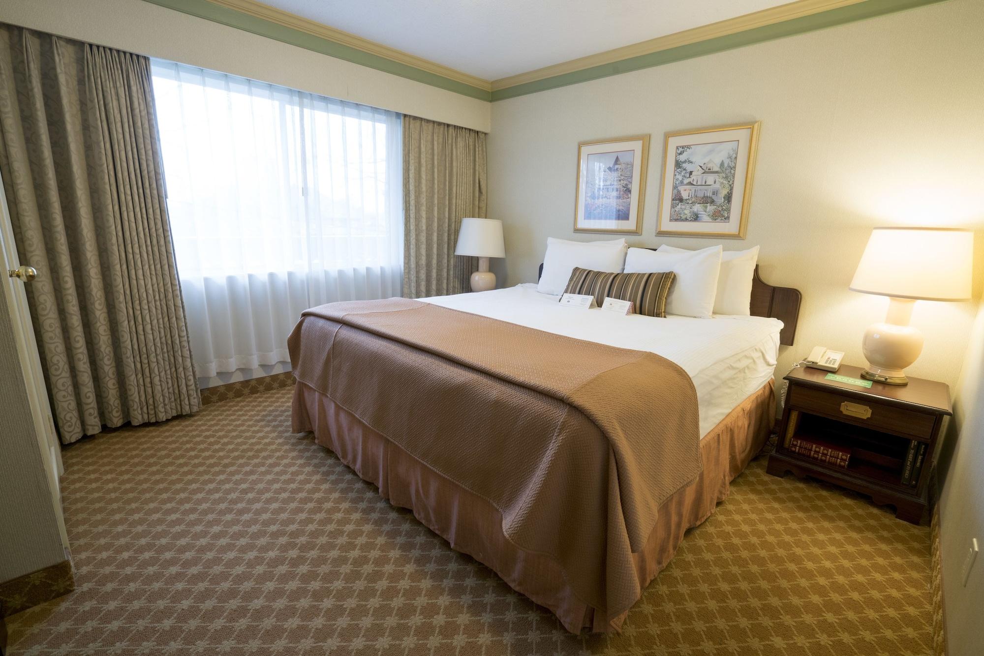 Royal Scot Hotel & Suites Victoria Eksteriør billede