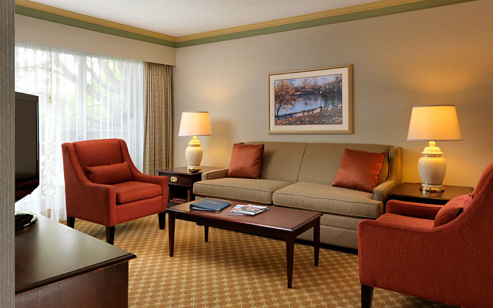 Royal Scot Hotel & Suites Victoria Eksteriør billede